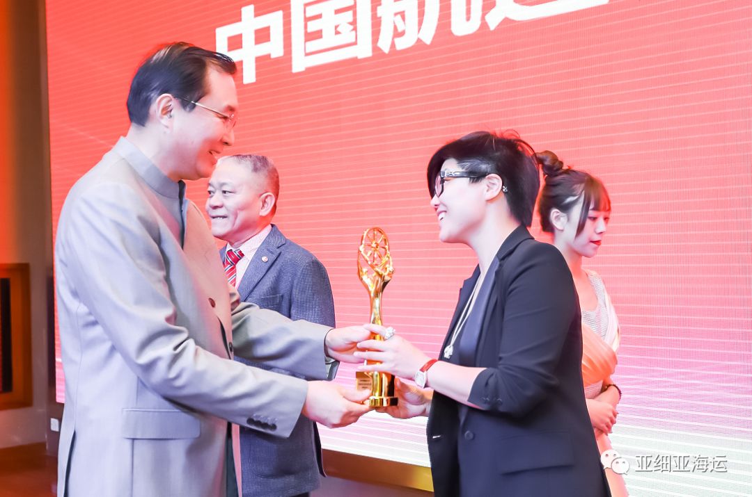 1750399275.jpg 640 (2).jpg